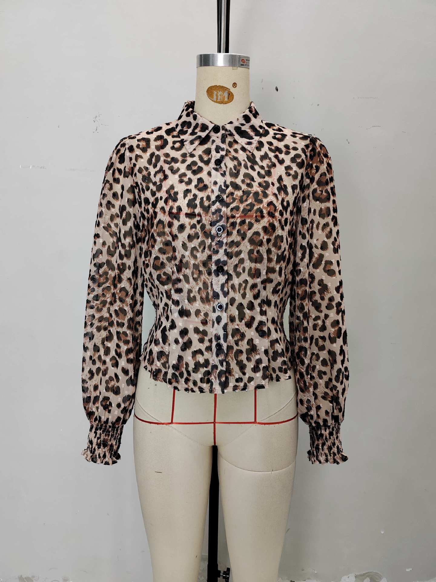 Leopard Print Blouse with Lapel Collar and Puff Sleeves