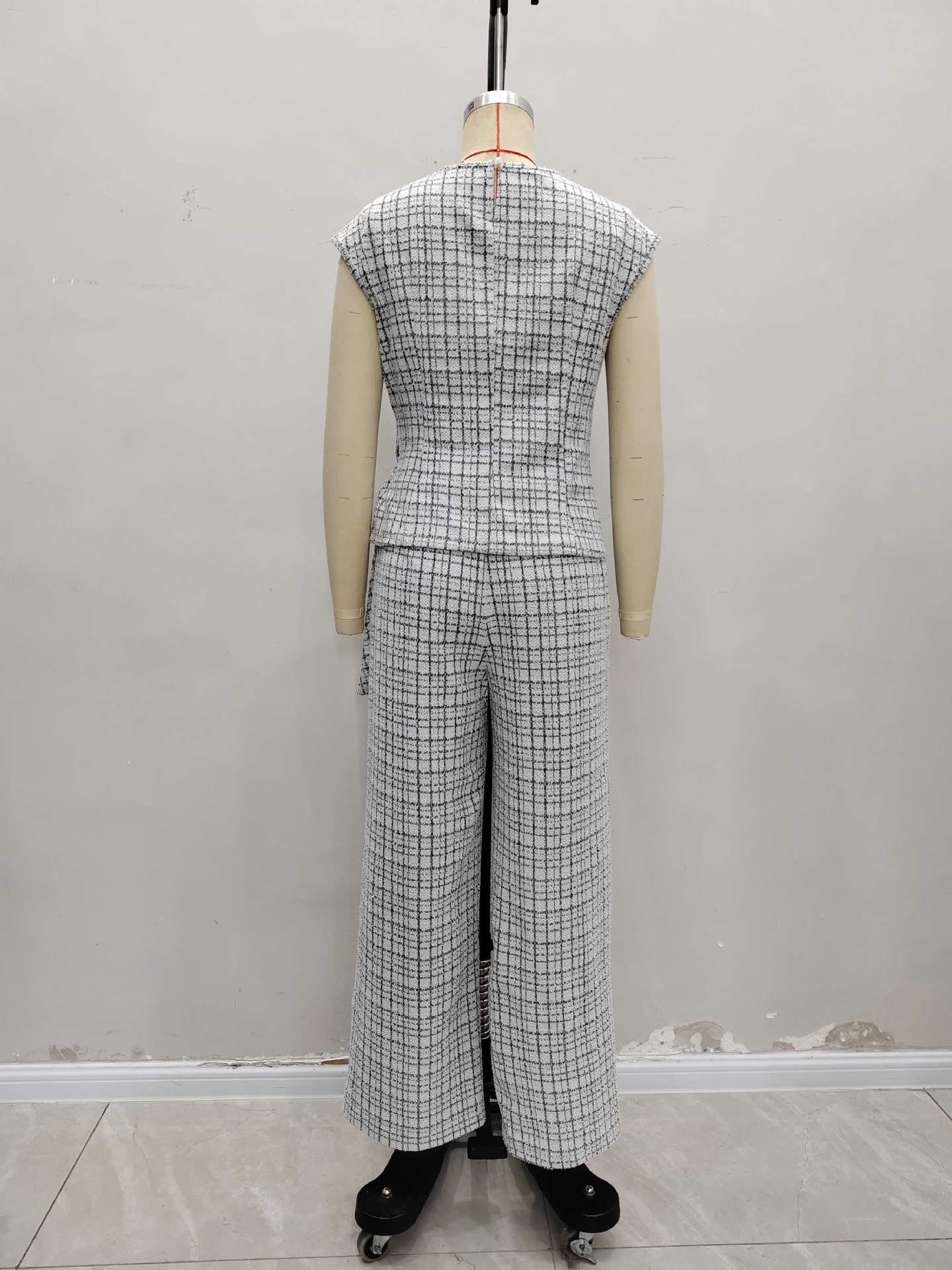 Plaid Two-Piece Set with Tie-Waist and Wide-Leg Trousers