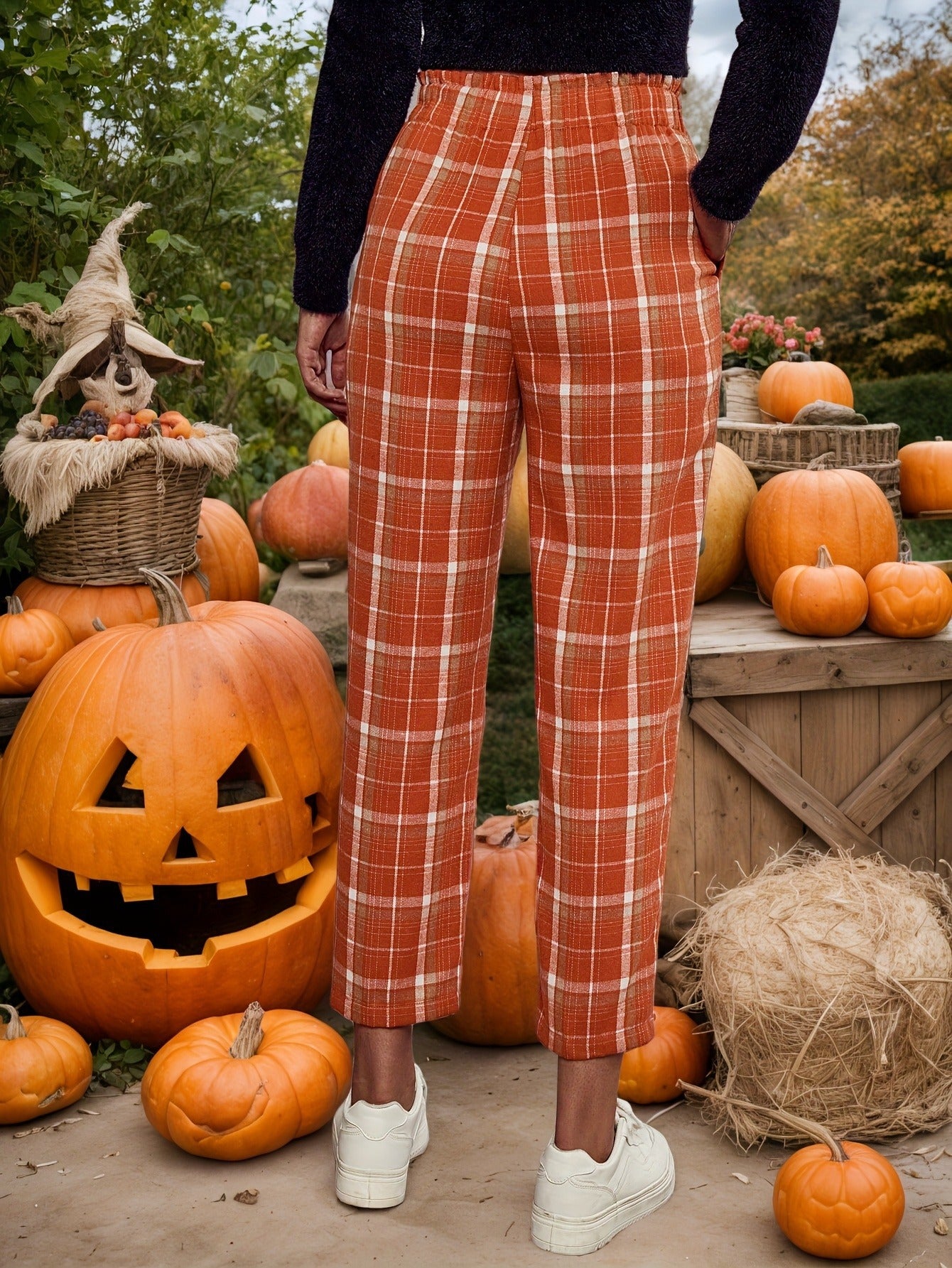 Plaid Straight-Leg Cropped Pants with High Elastic Waist