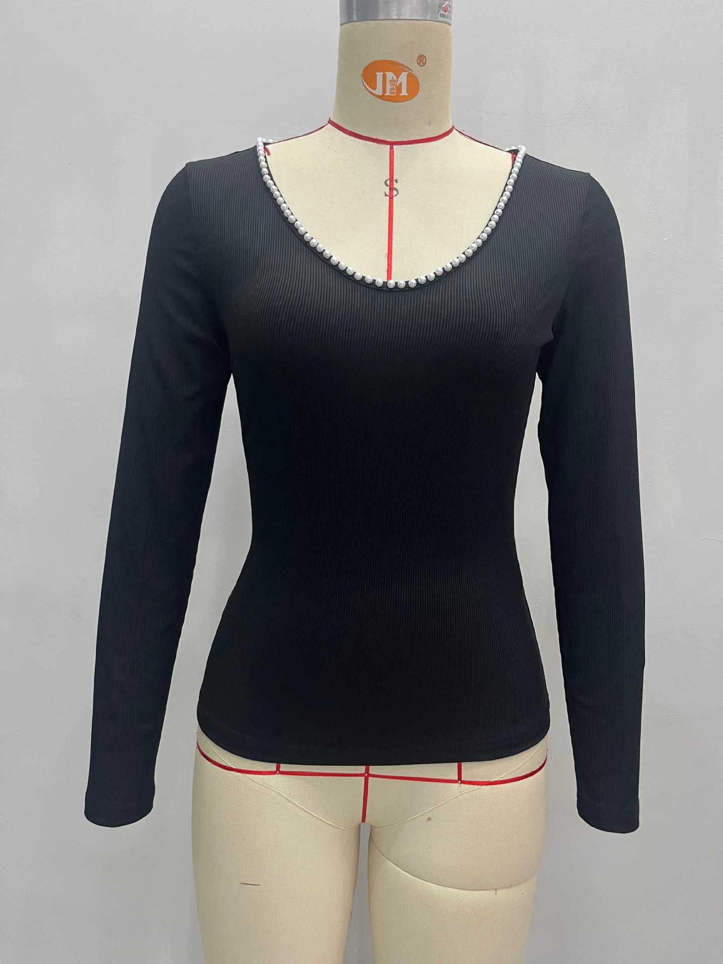 Slim Fit Ribbed Knit Pullover with Pearl V-Neck