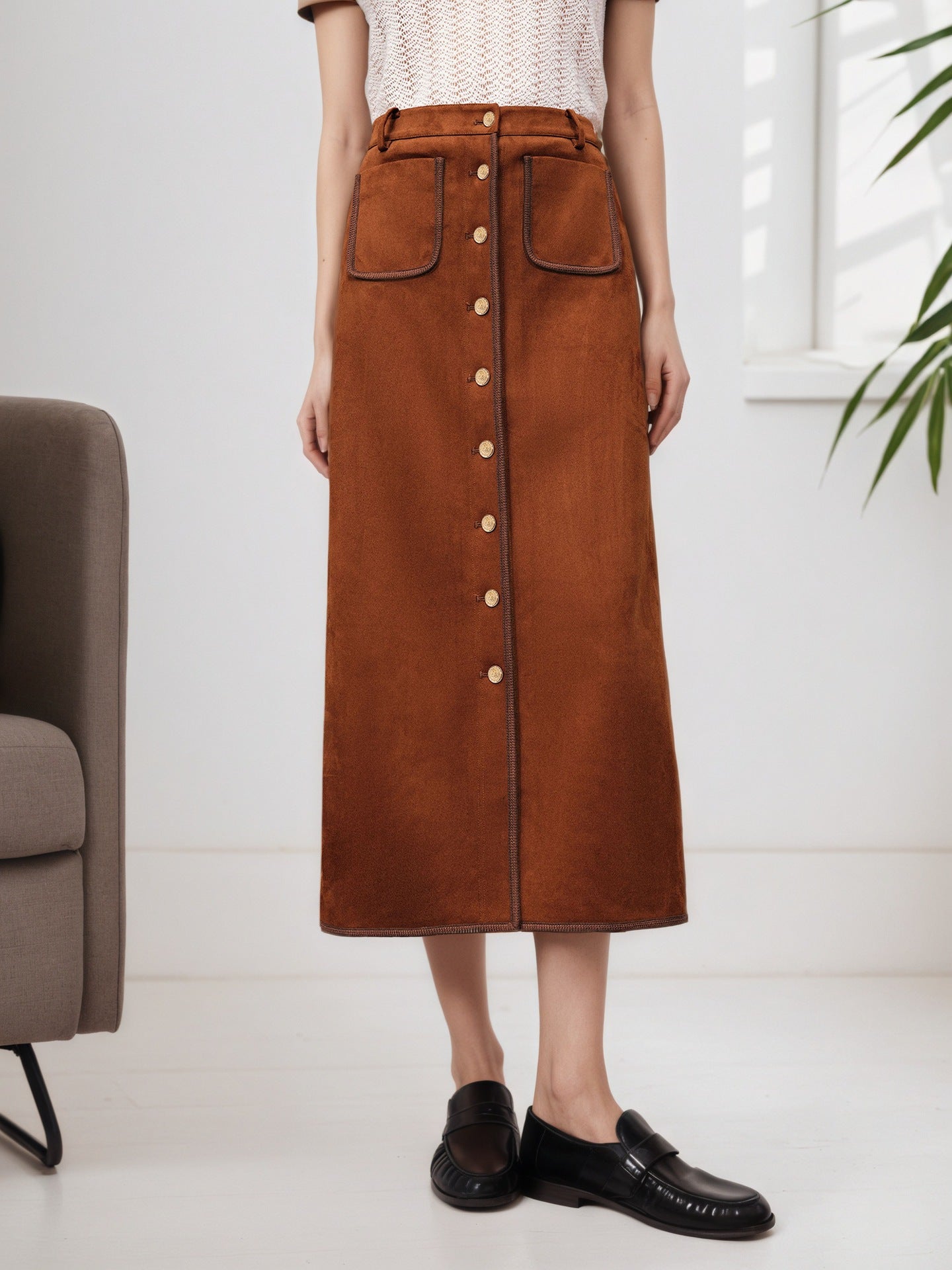 High-Waist Suede Midi Skirt with Button Front and Patch Pockets