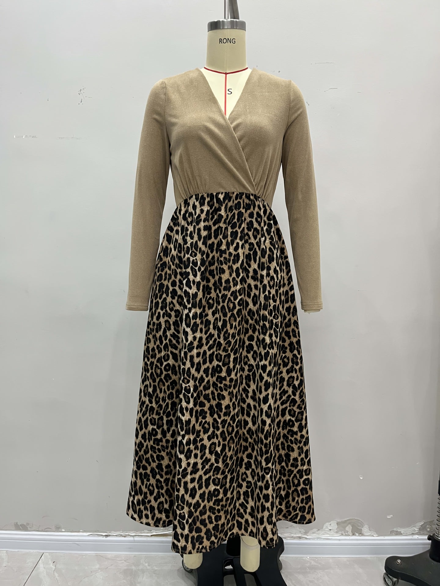 Cross V-Neck Spliced Dress with Leopard Print Skirt