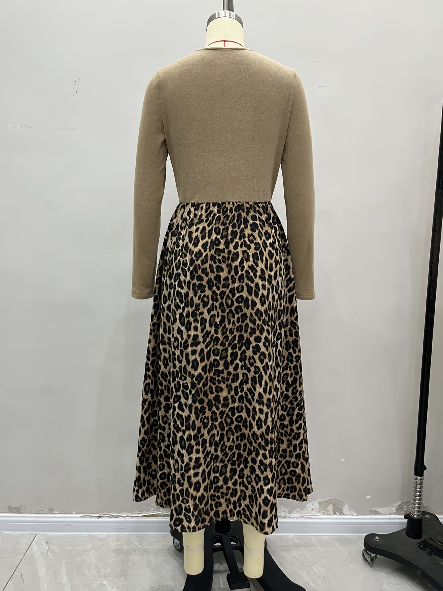 Cross V-Neck Spliced Dress with Leopard Print Skirt