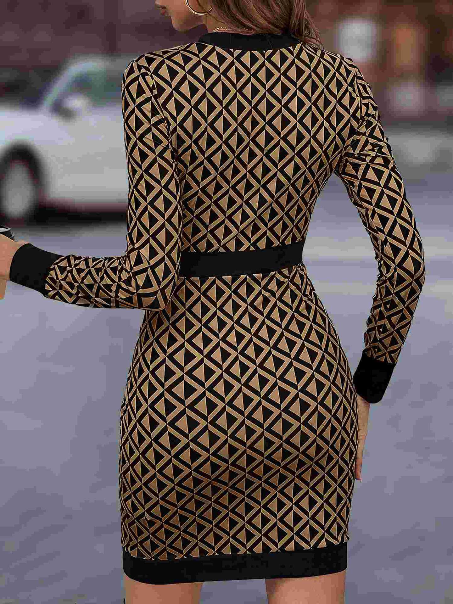 Geometric Print Bodycon Pencil Dress with Decorative Buttons