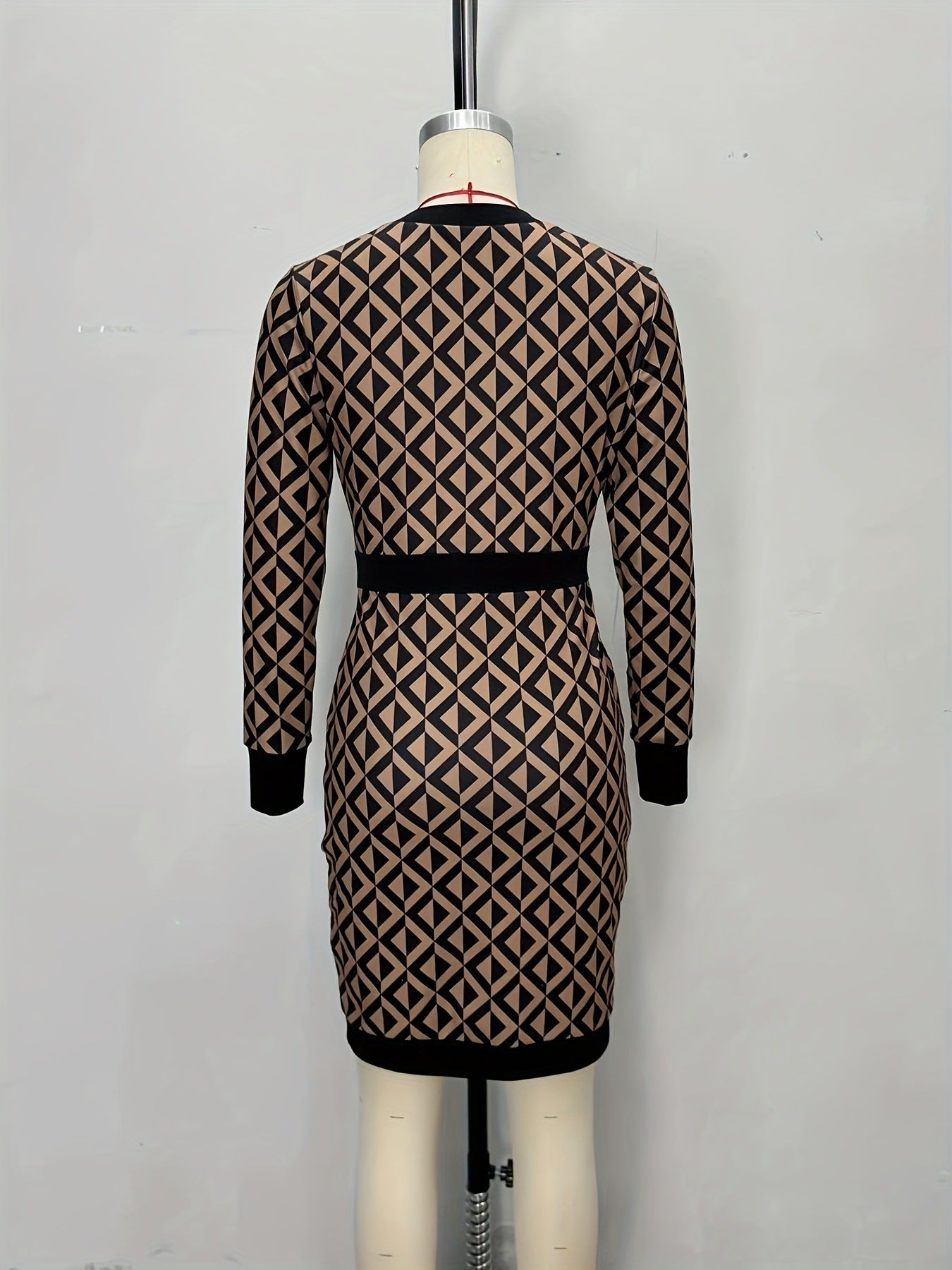 Geometric Print Bodycon Pencil Dress with Decorative Buttons