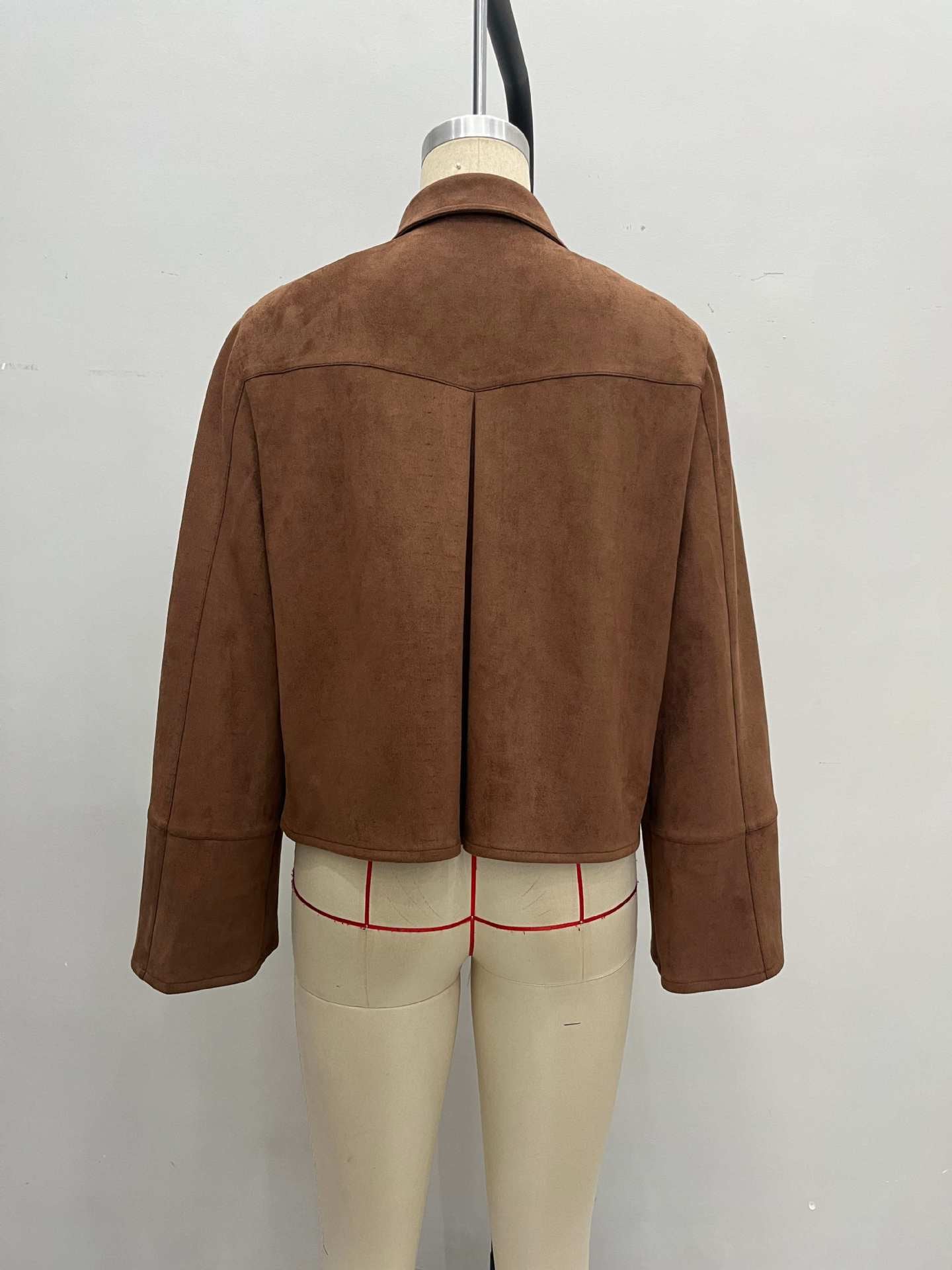 Cropped Suede Jacket with Lapel Collar and Flared Sleeves