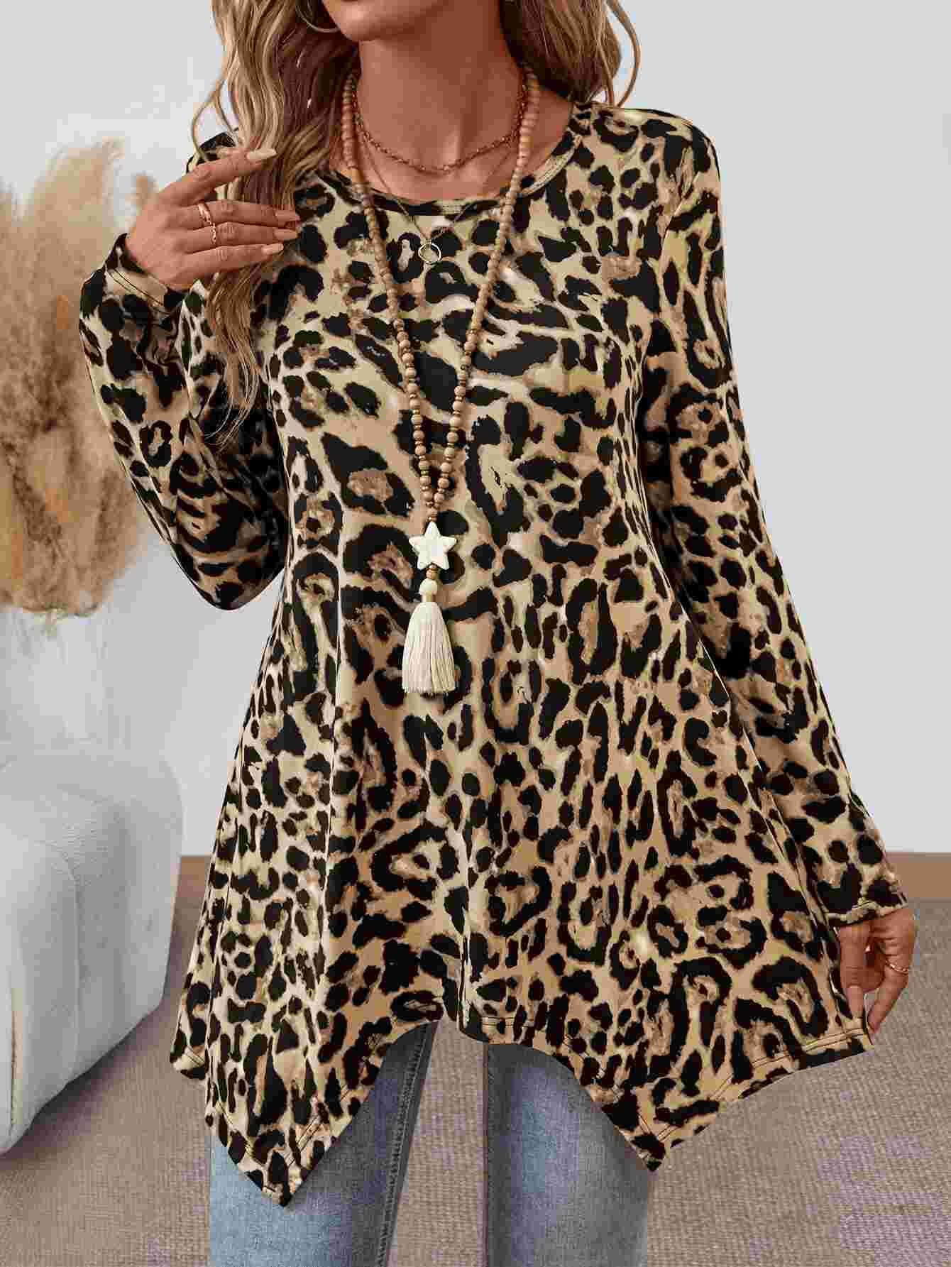 Leopard Print Tunic Top with Loose Fit and Asymmetrical Hem