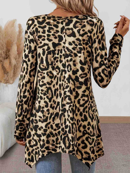 Leopard Print Tunic Top with Loose Fit and Asymmetrical Hem