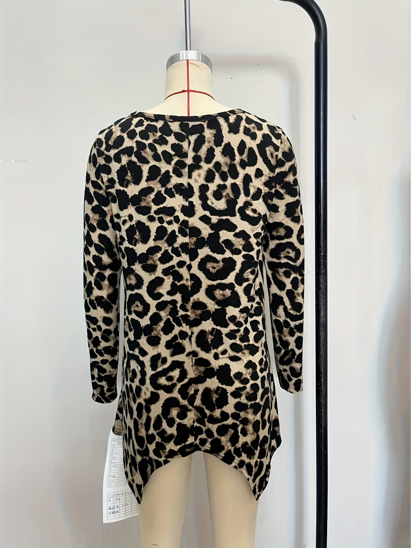 Leopard Print Tunic Top with Loose Fit and Asymmetrical Hem