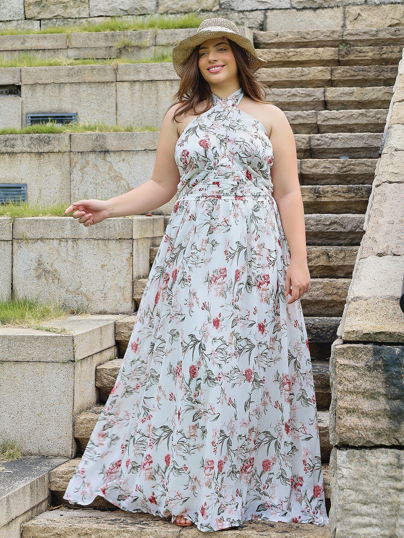 Floral Print A-Line Maxi Dress with Halter Neck and Backless