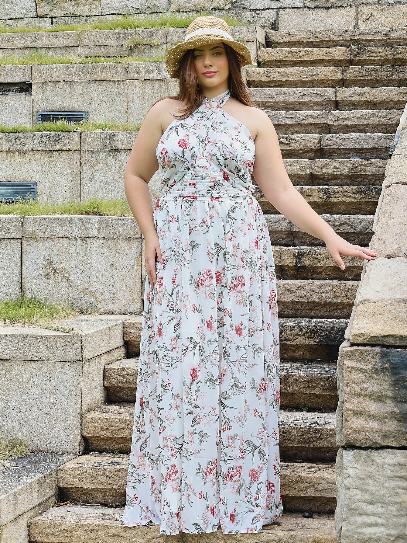 Floral Print A-Line Maxi Dress with Halter Neck and Backless
