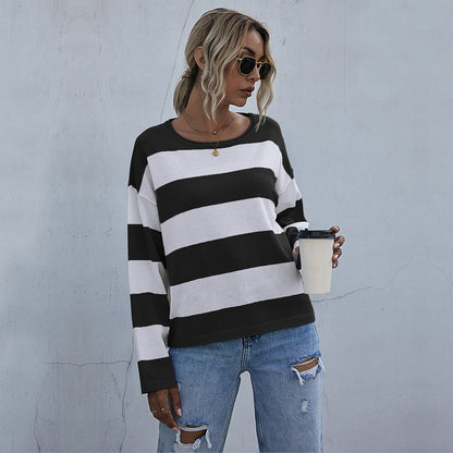 Loose Striped Knit Pullover with Crewneck and Long Sleeves