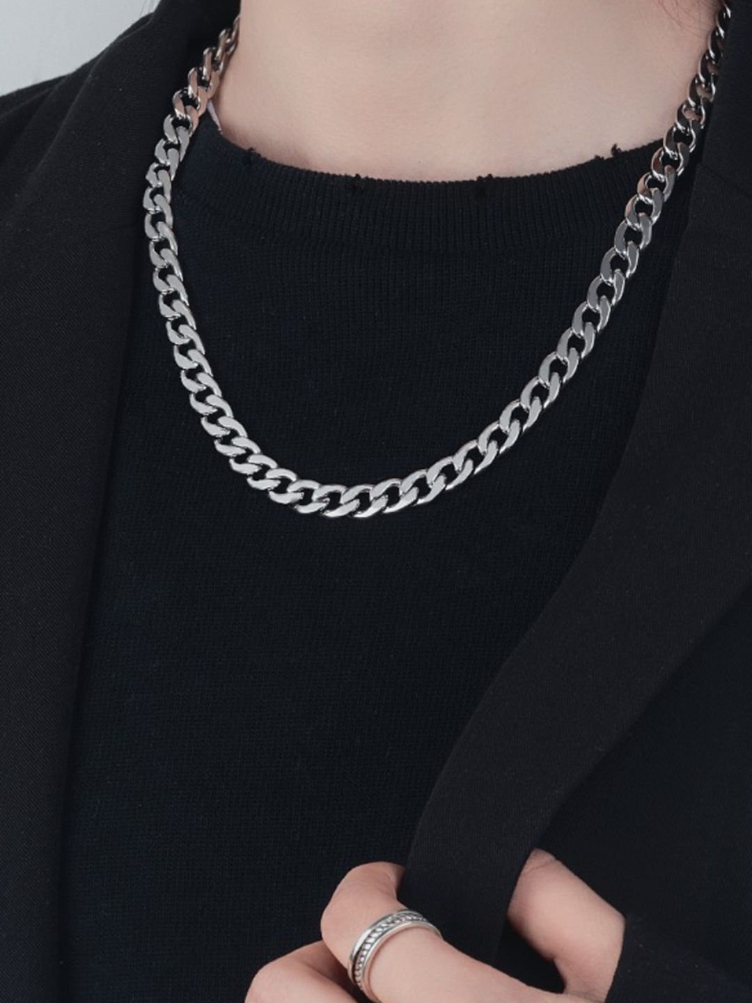 SALTY Men Silver-Toned Minimal Chain