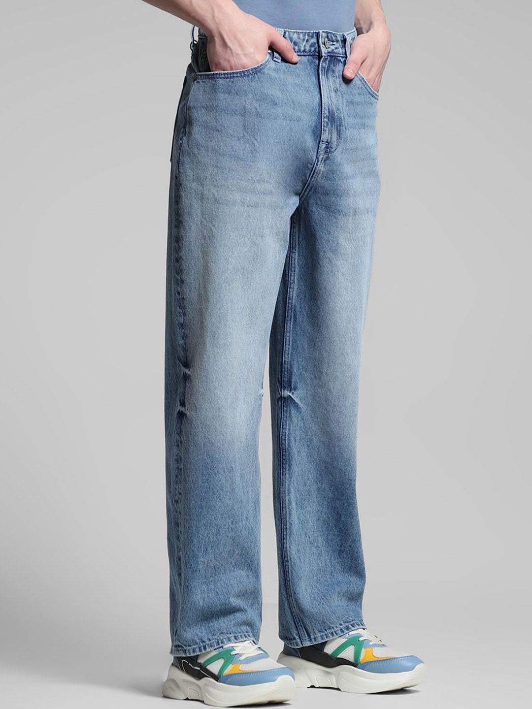 Men High-Rise Relaxed Fit Heavy Fade Jeans