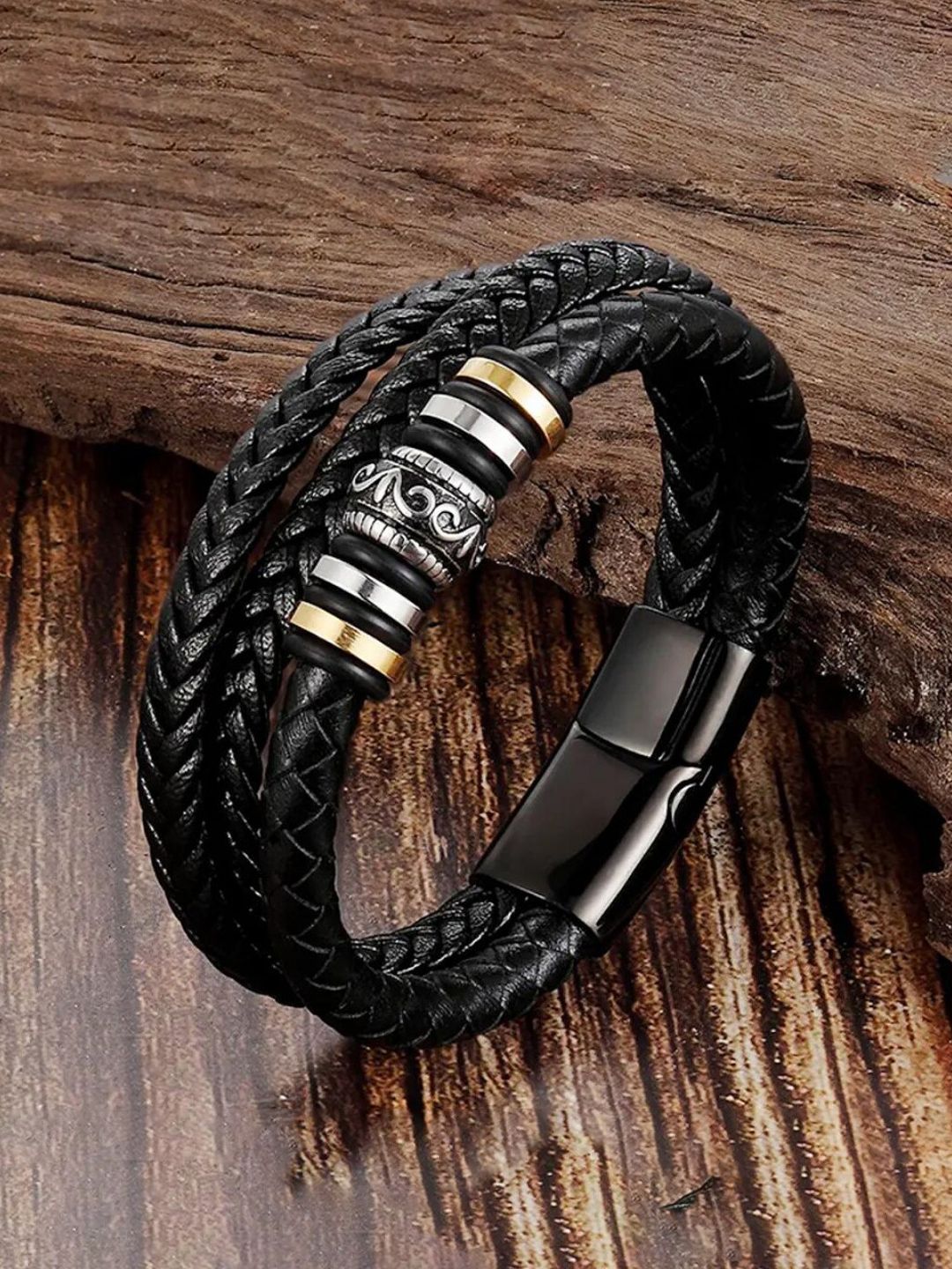 SALTY Men Leather Multistrand Bracelet