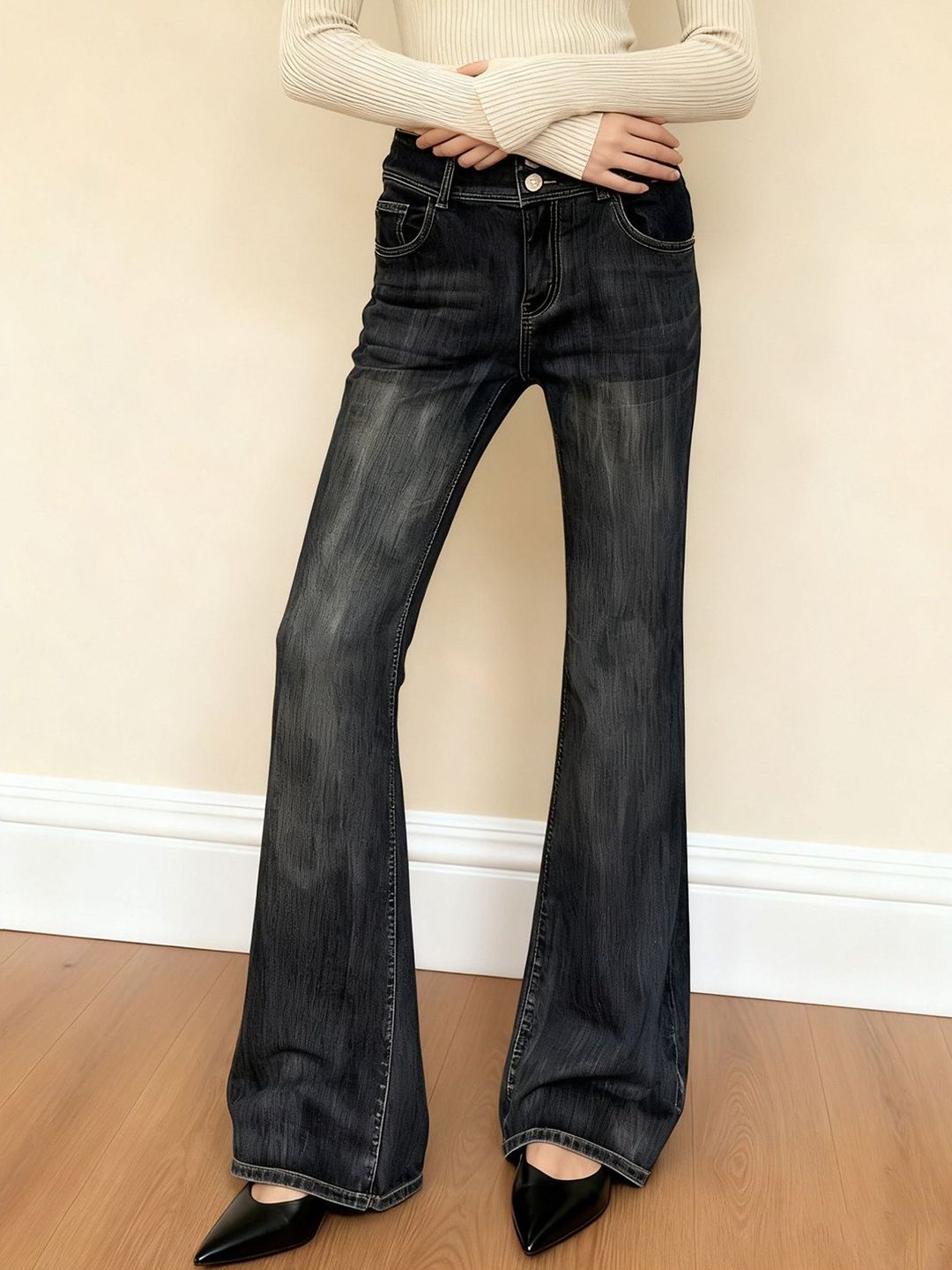 Women Bootcut Low-Rise Light Fade Jeans