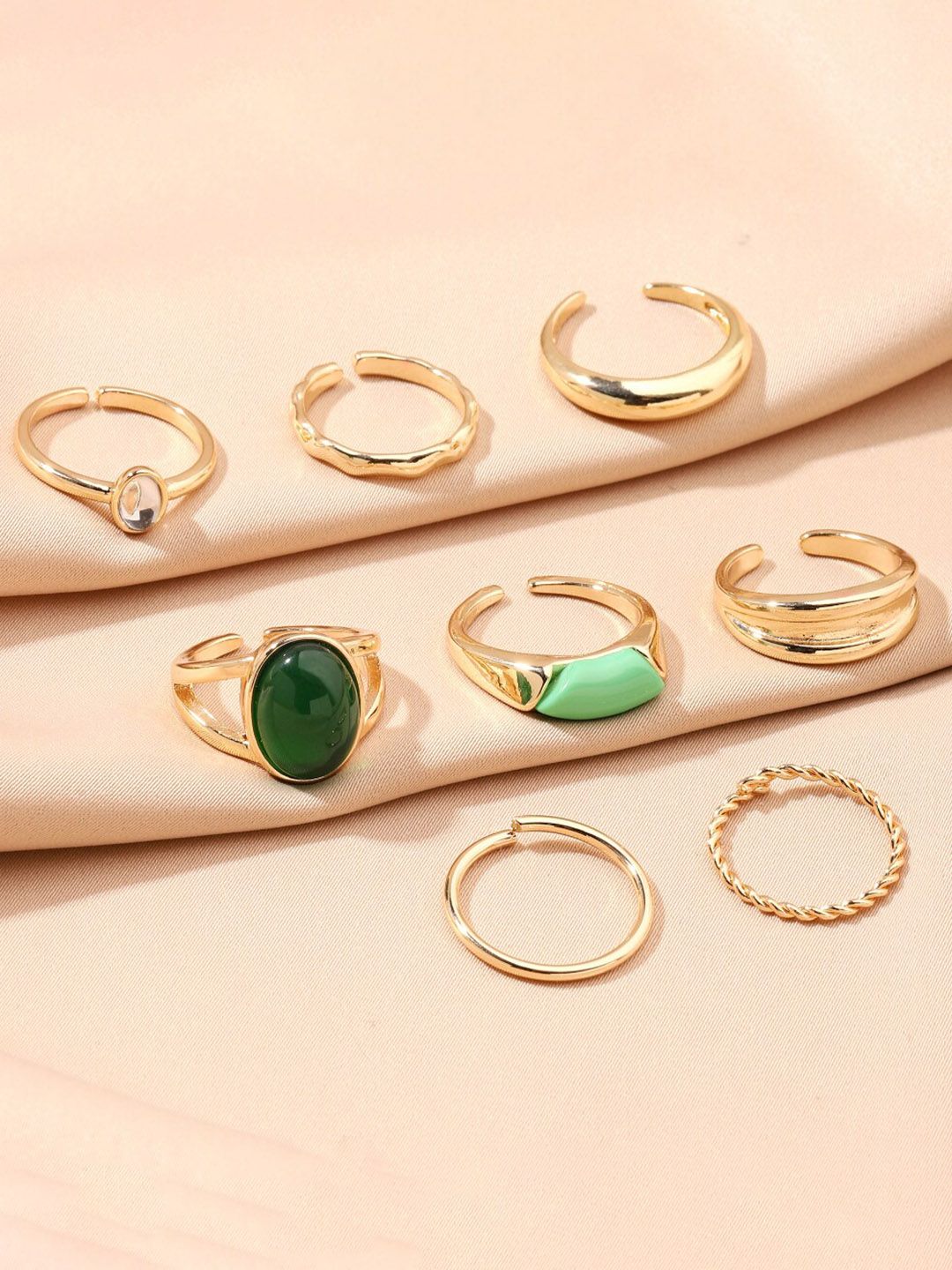 SALTY Set of 8 Emerald Finger Rings for Women