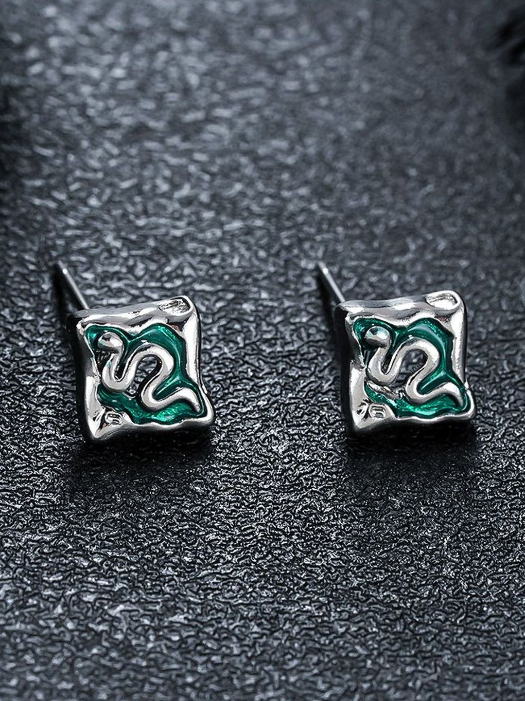 Classic Studs Earrings
