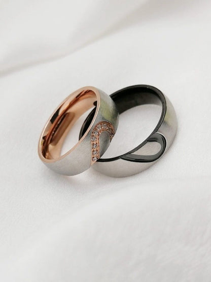 SALTY Unisex Set Of 2 Stainless Steel Heart-To-Heart Couple Finger Rings