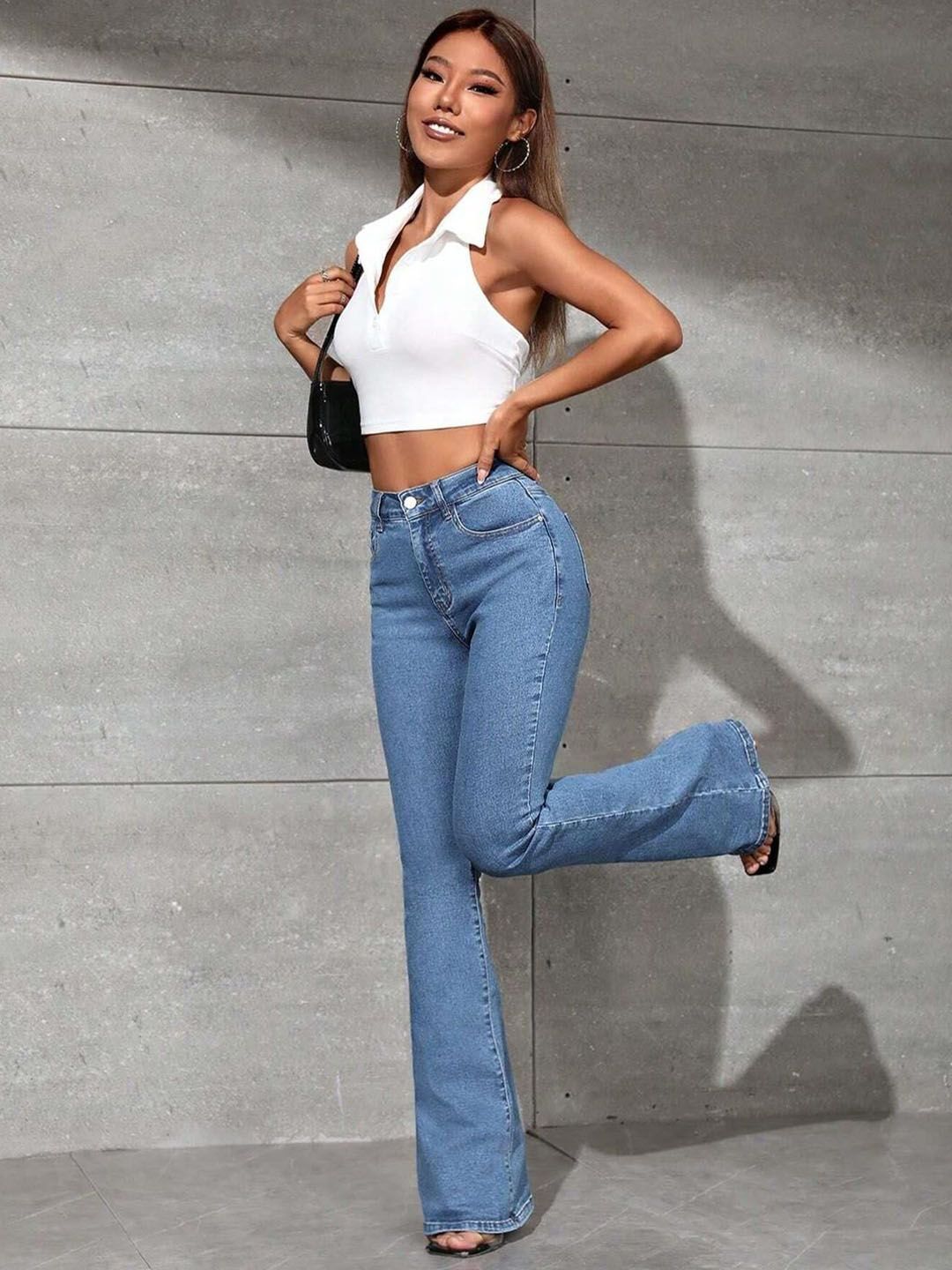 Women Bootcut High-Rise Clean Look Stretchable Jeans