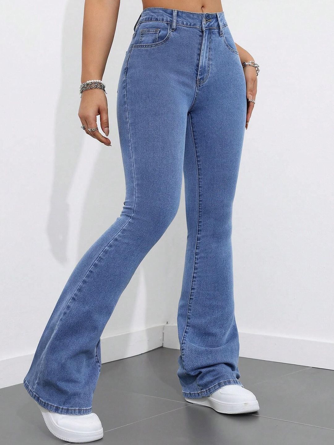 Women Slim Fit Stretchable Jeans