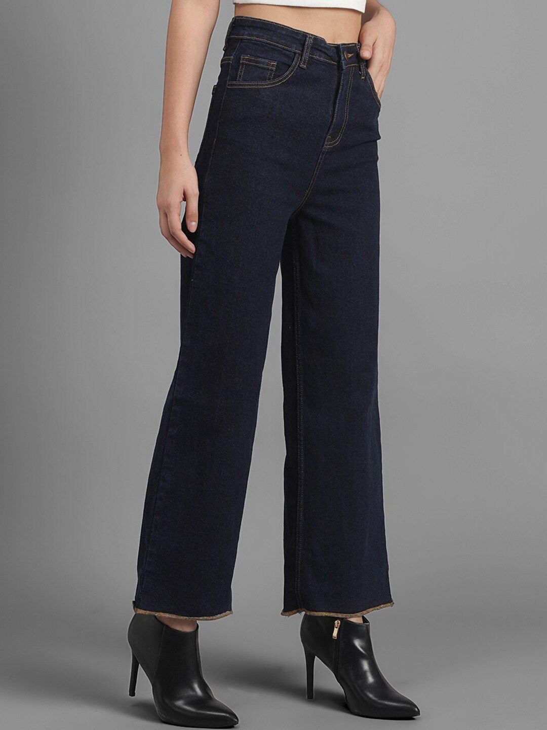 Women Navy Blue Flared High-Rise Clean Look Jeans
