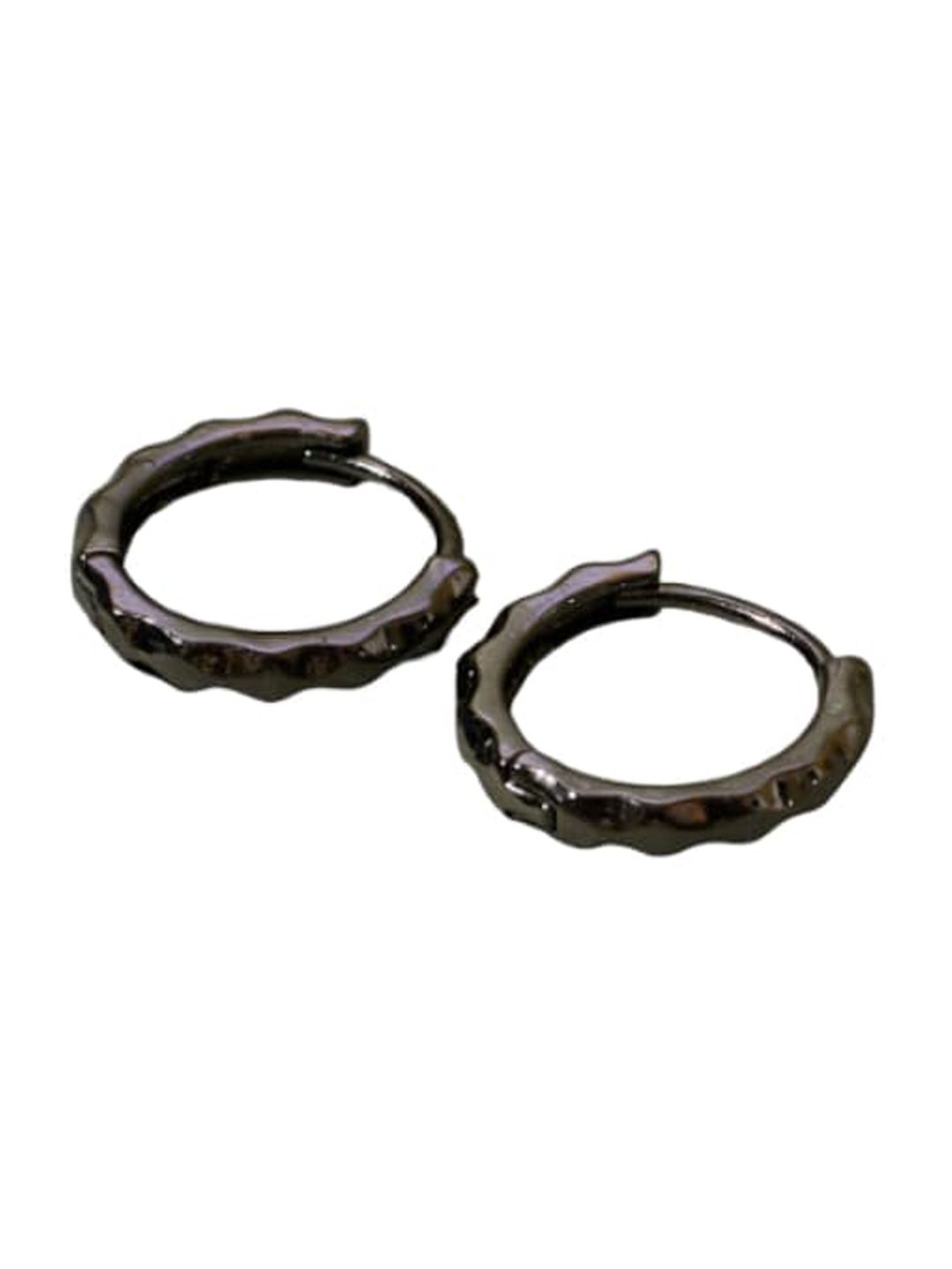 SALTY Men Circular Studs