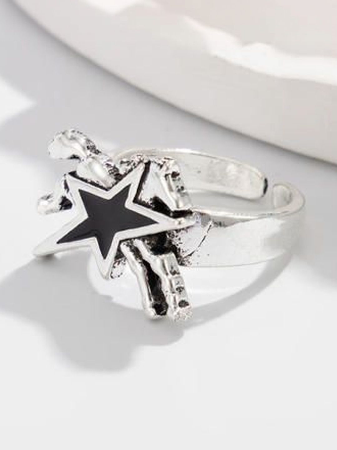 Silver-Plated Finger Ring