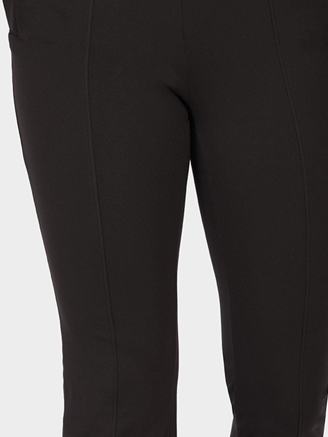 Women Ultimate Straight Fit High-Rise Pleated Trouser Tall Variant