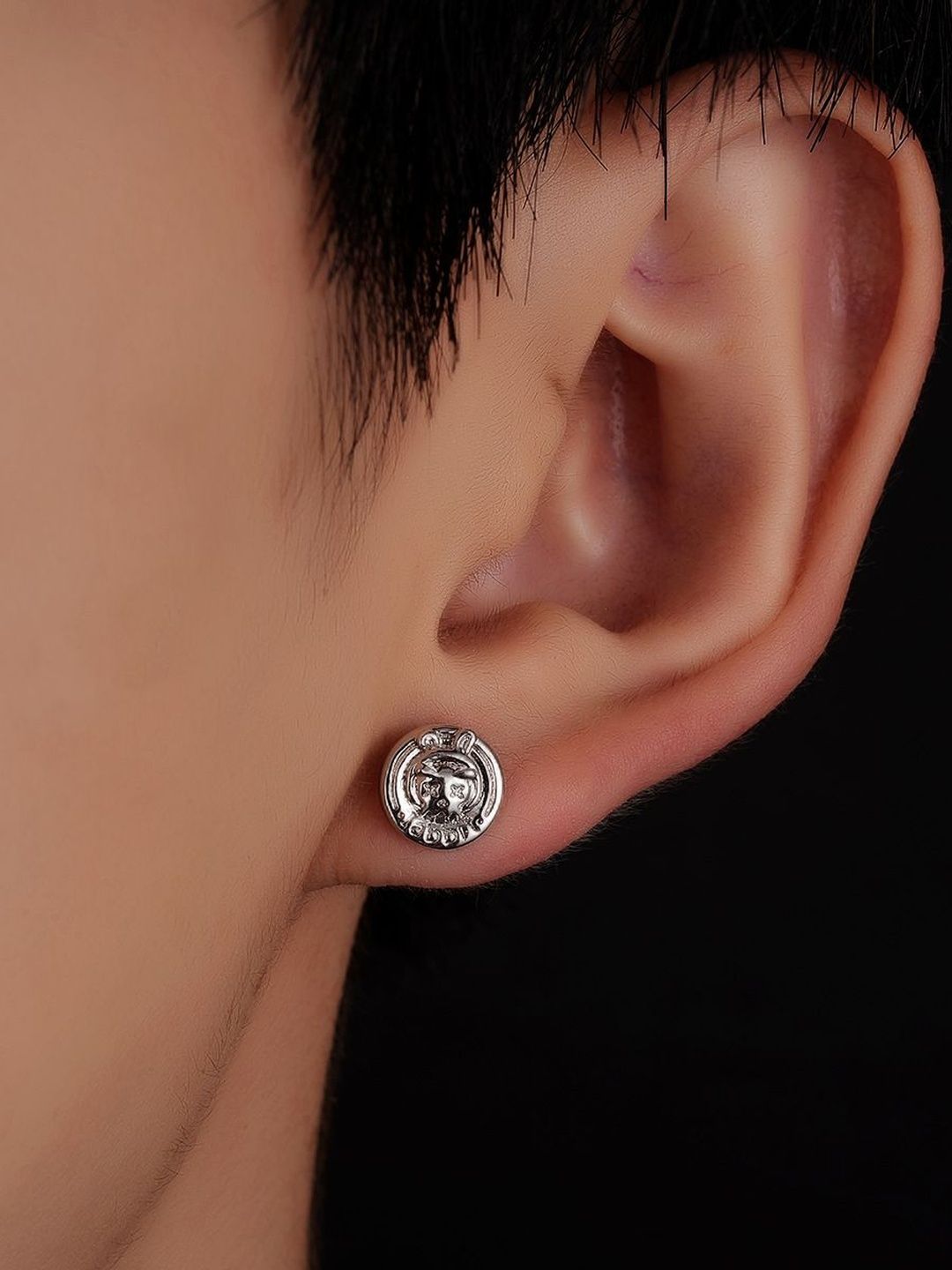 Classic Studs Earrings