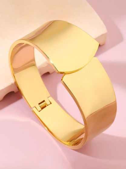 SALTY Women Cuff Bracelet