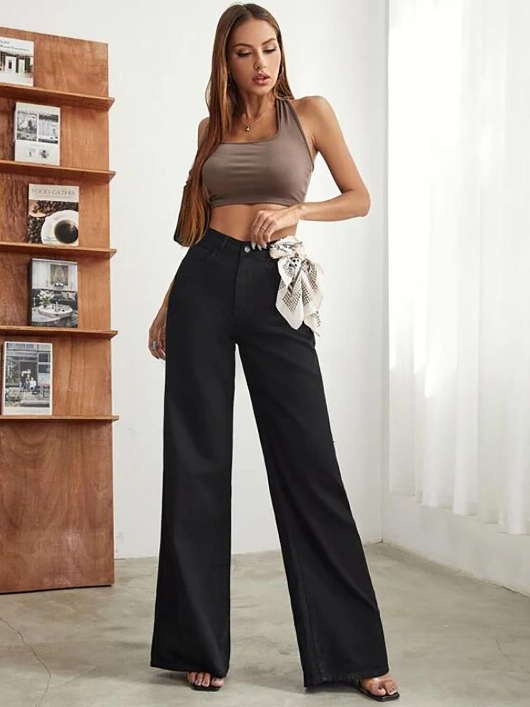 Women Black Jean Straight Fit High-Rise Stretchable Jeans