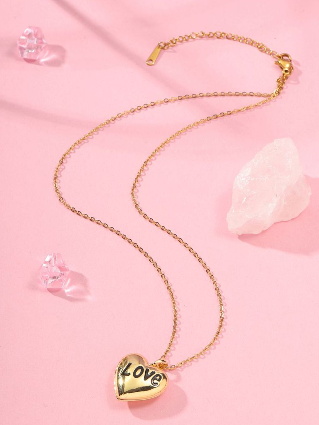 SALTY Heart Shaped Pendant With Chain
