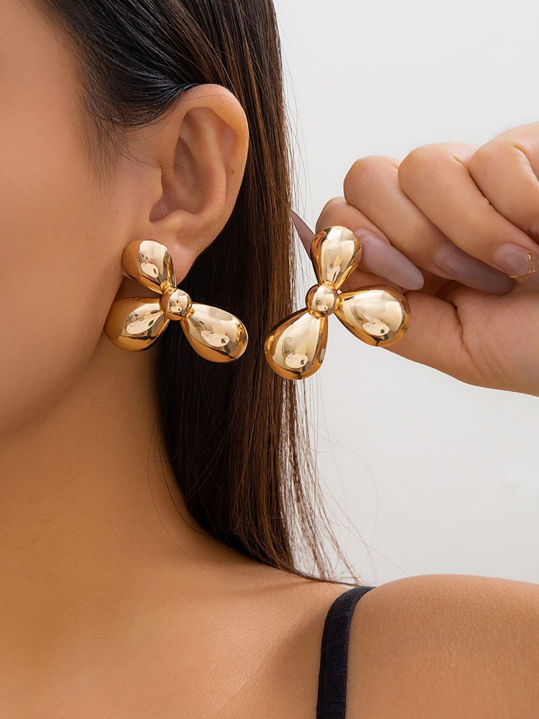 Gold-Plated Floral Chunky Drop Earrings