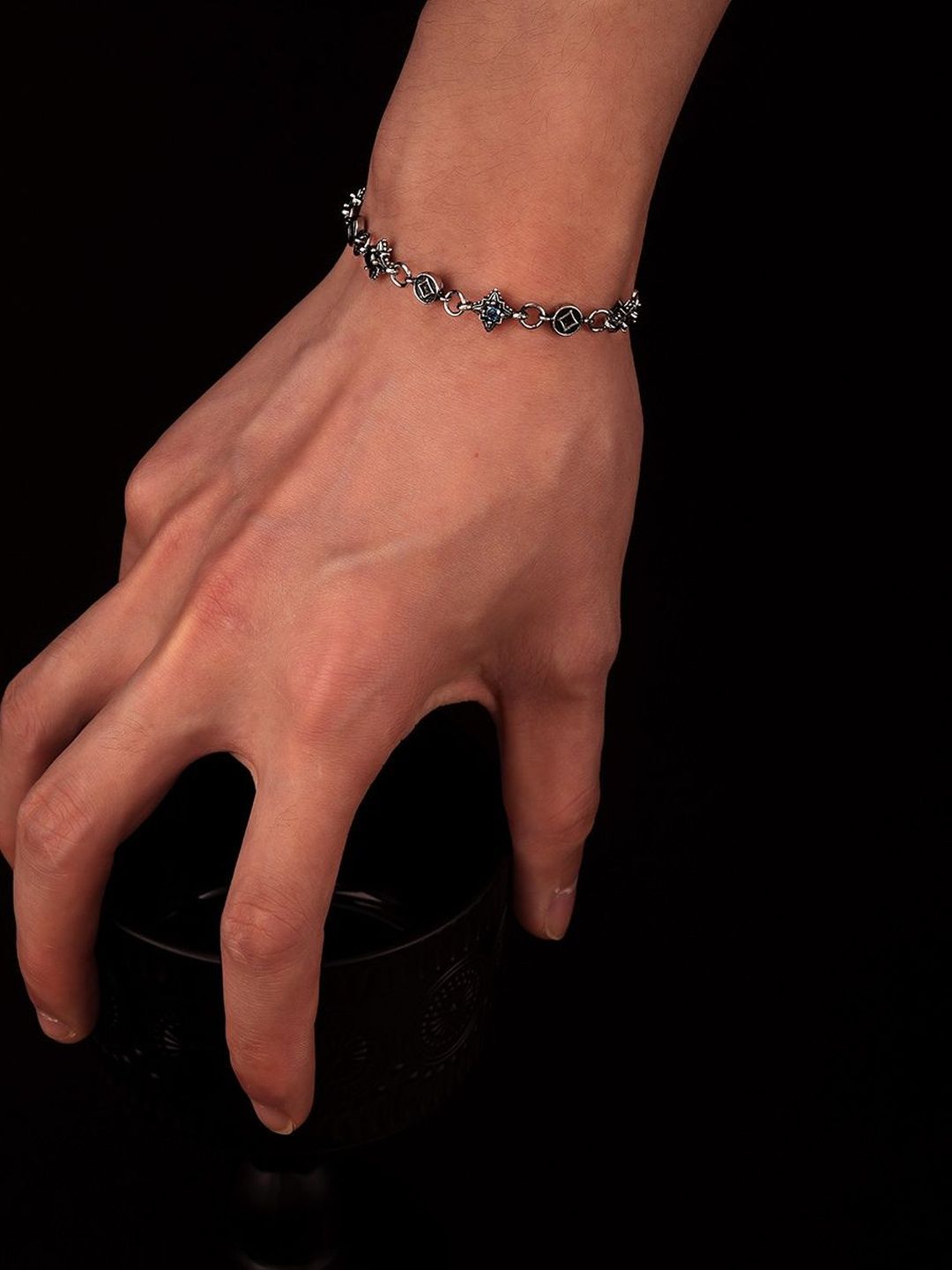 Men Silver-Plated Armlet Bracelet