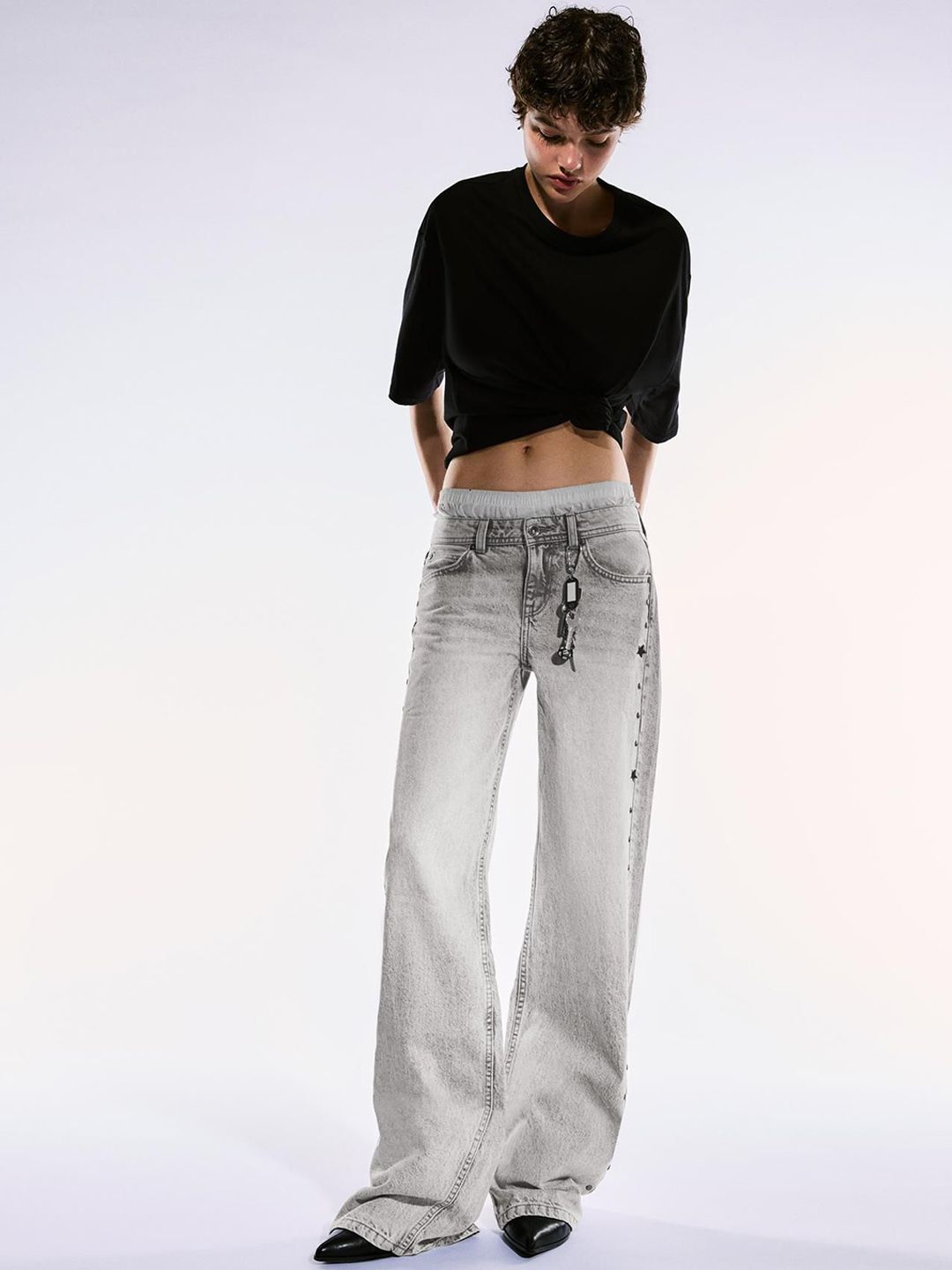 Women Embellished Baggy Fit Heavy Fade Jeans