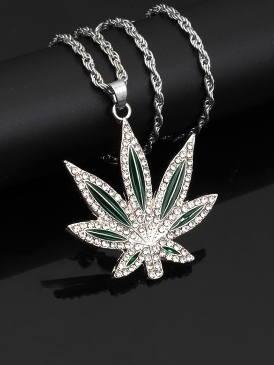 SALTY Men Stainless Steel Pendant with Chains
