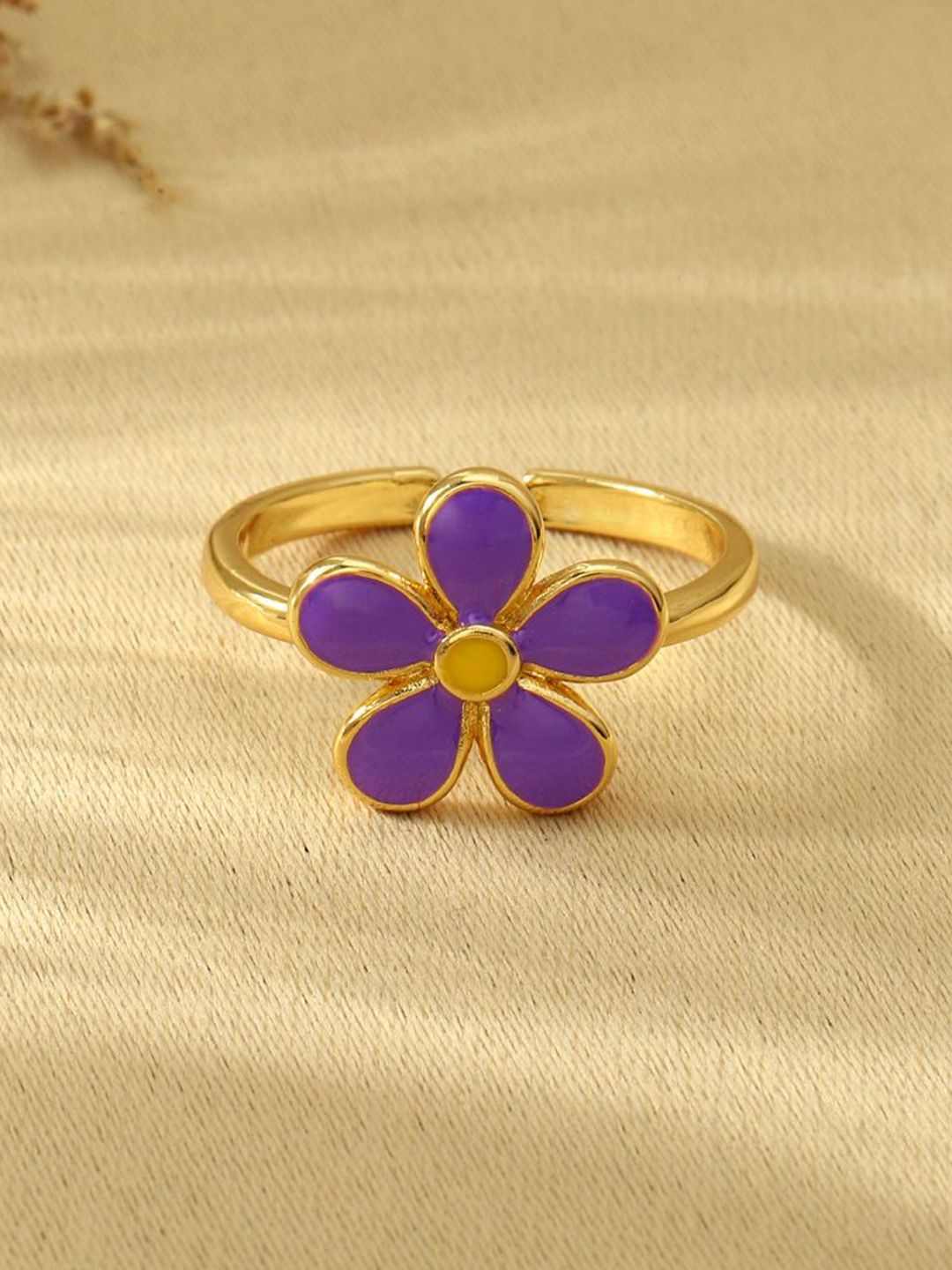 SALTY Adjustable Finger Ring