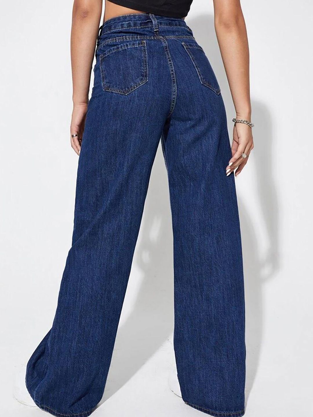 Women Jean Straight Fit High-Rise Clean Look Stretchable Cotton Jeans