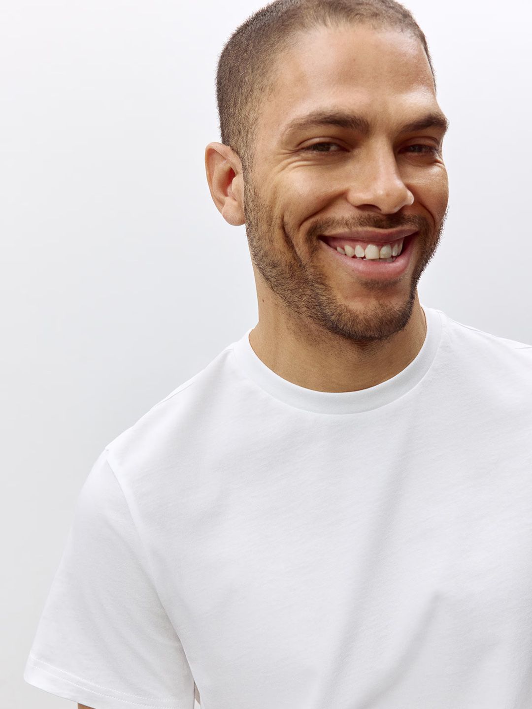 HM Men White Solid Cotton Pure Cotton T-shirt Regular Fit