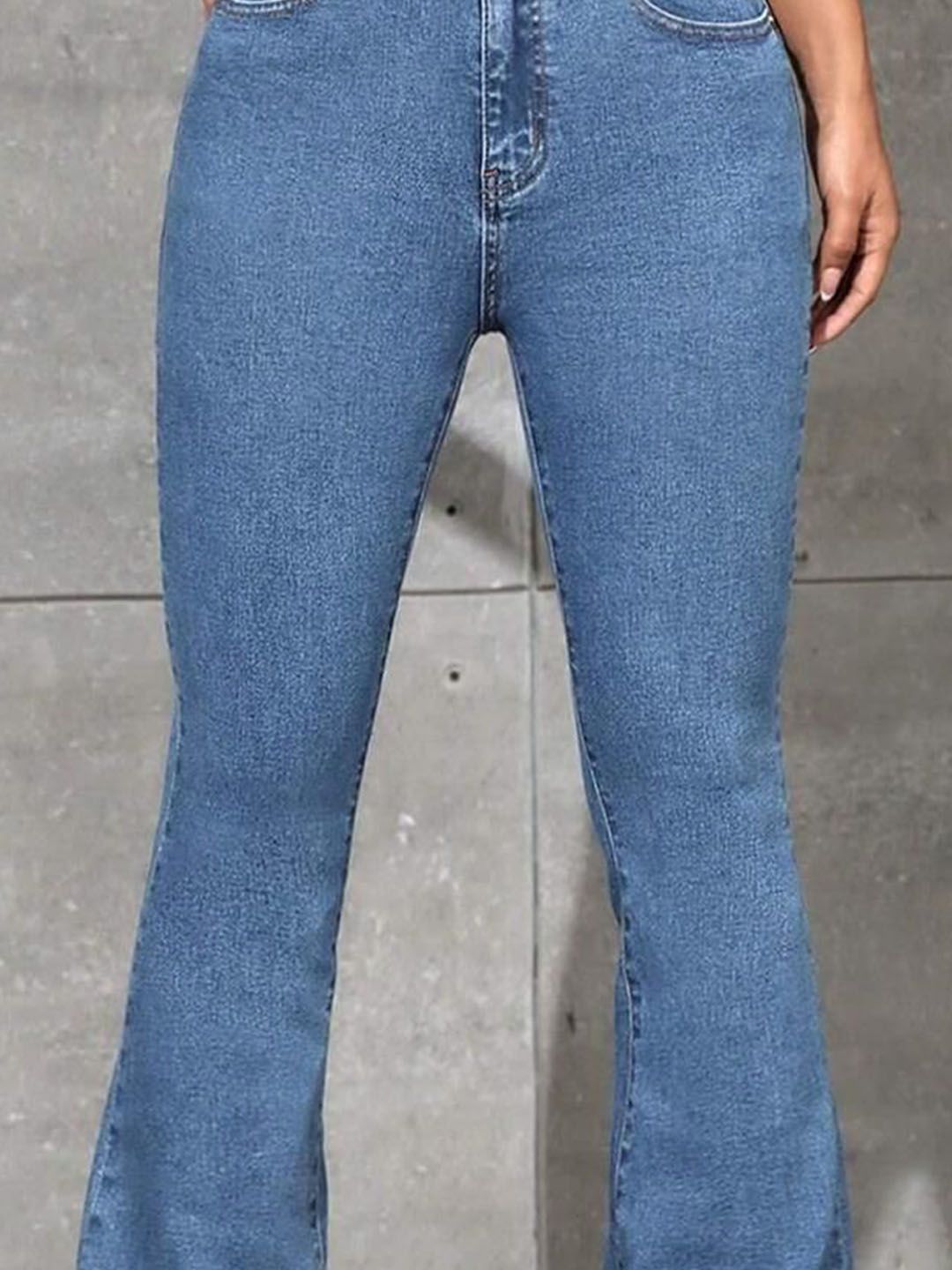Women Bootcut High-Rise Clean Look Stretchable Jeans