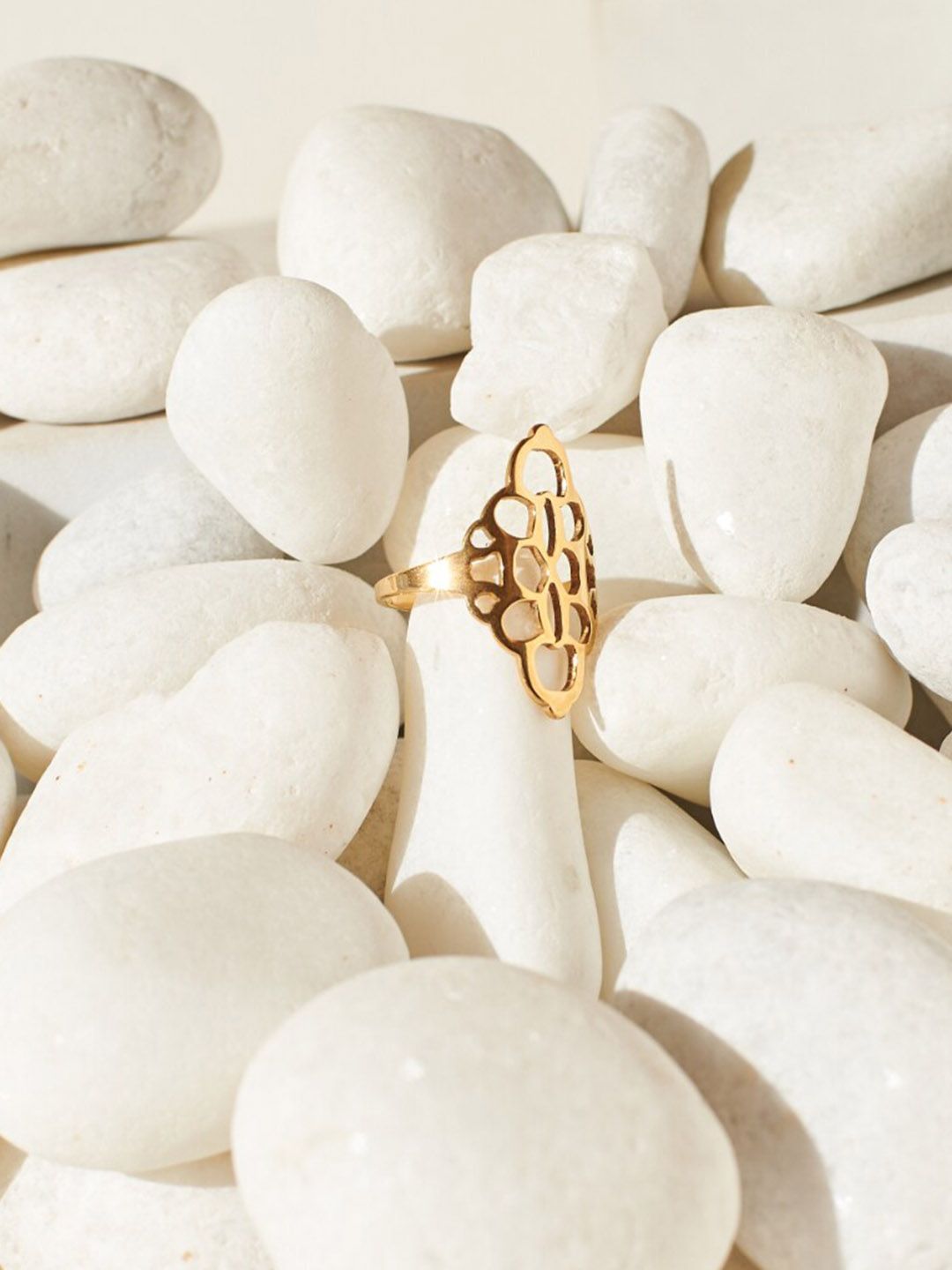 SALTY Women Edwardian Cutwork Finger Ring
