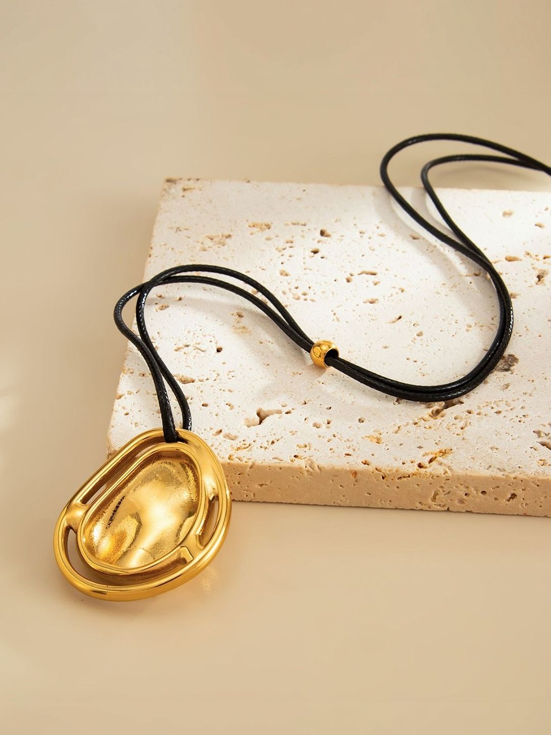 Gold-Plated Enamelled Necklace