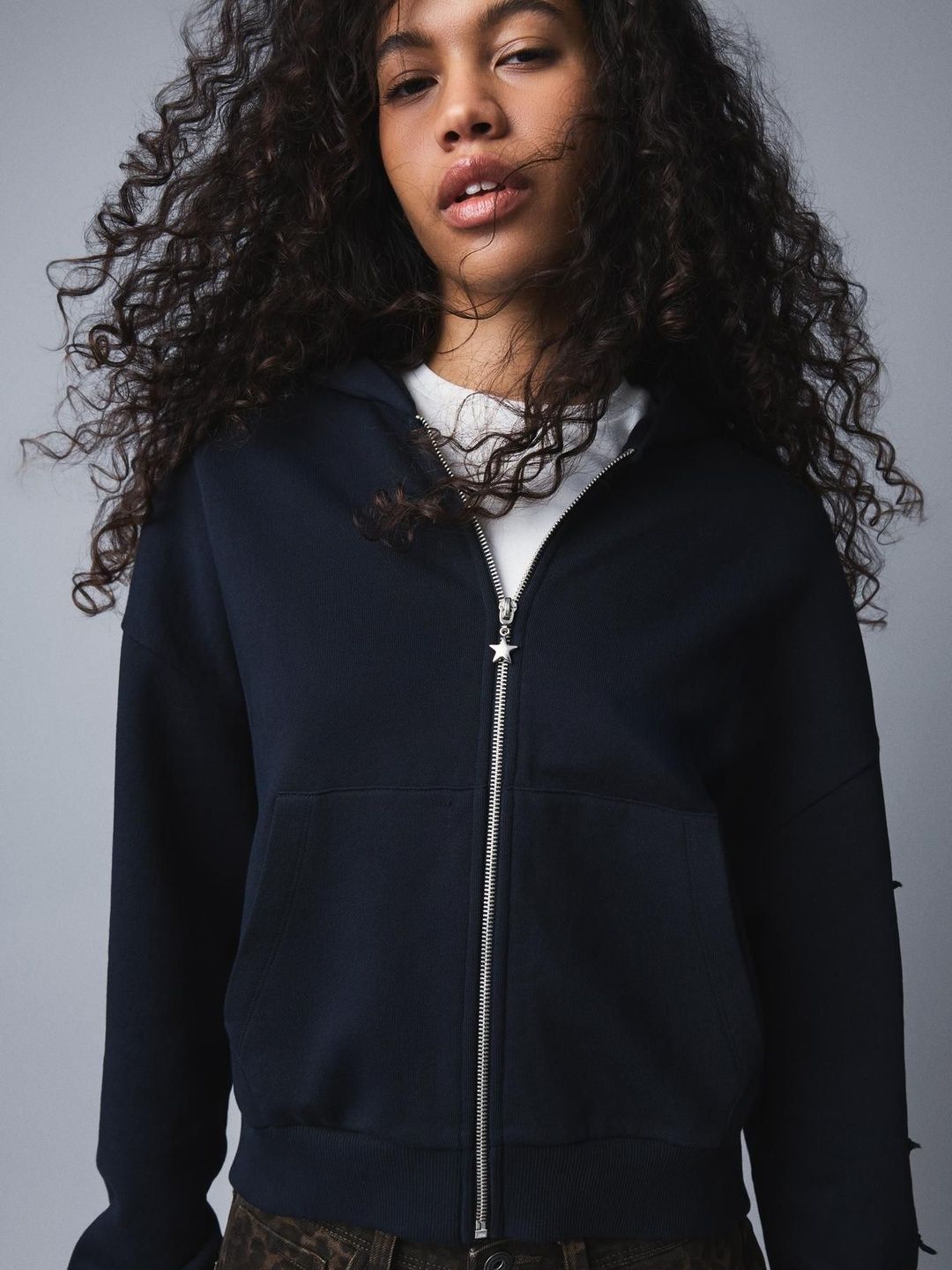 Embroidered zip-up hoody hoody hoodie
