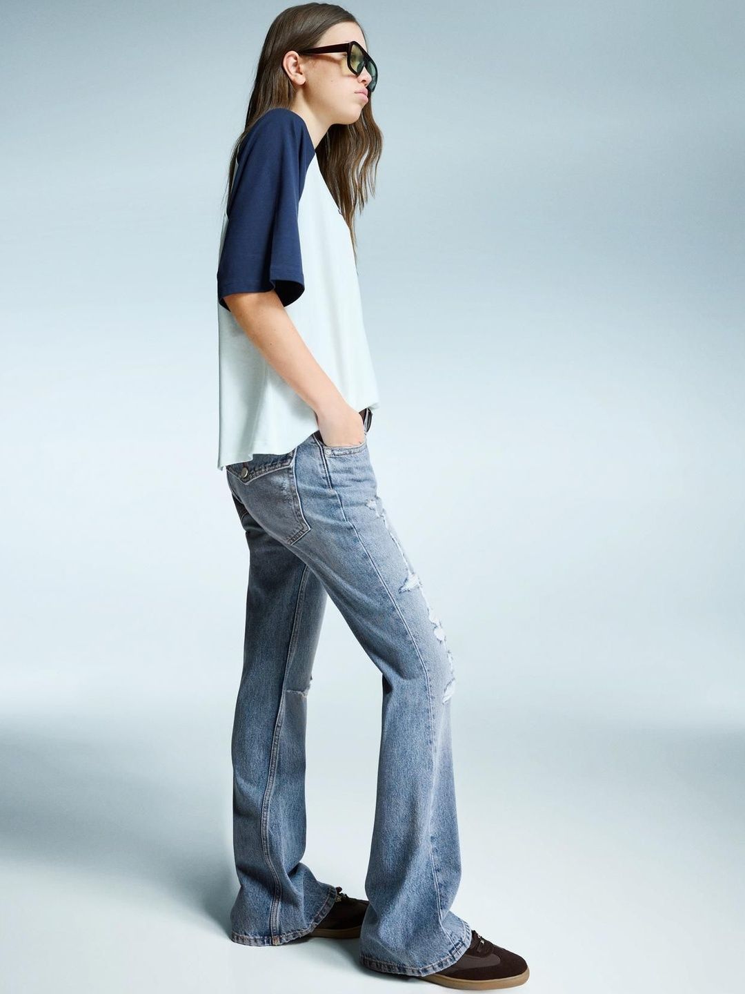 Women Flared Mid-Rise Highly Distressed Light Fade Jeans