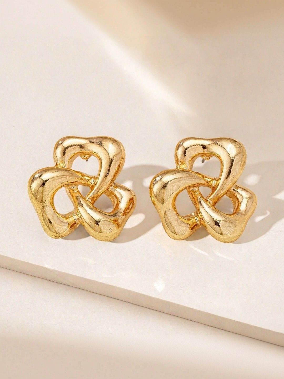 Classic Studs Earrings