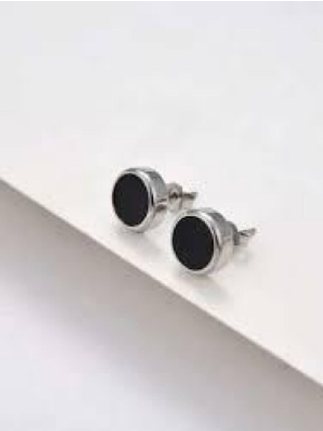 SALTY Contemporary Studs Earrings