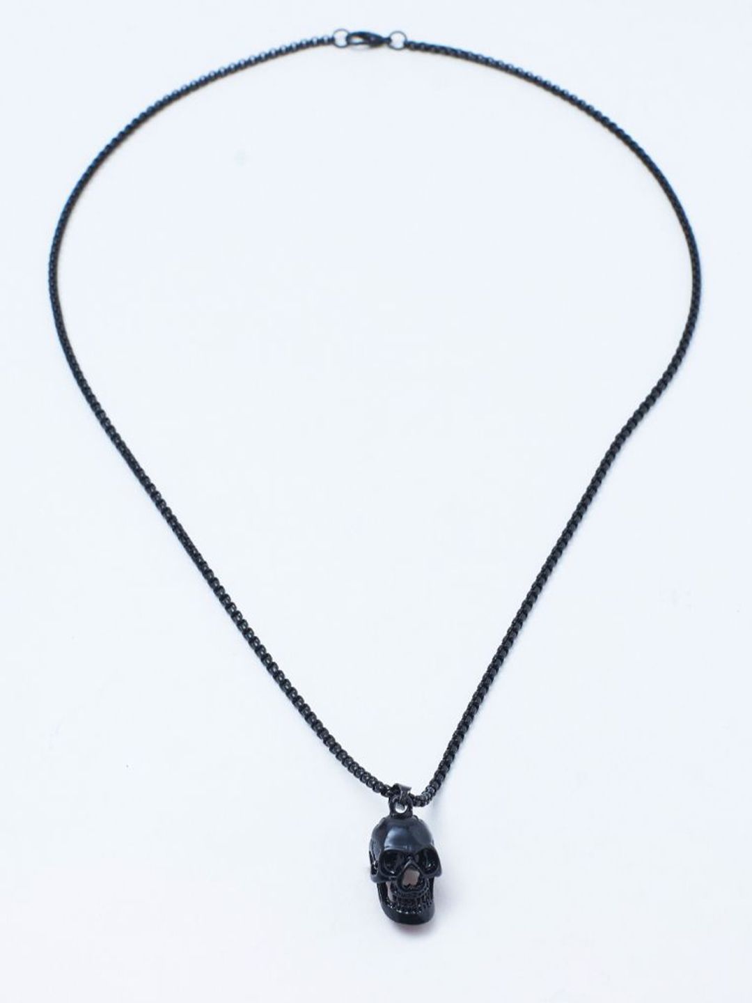 SALTY Men Skull Quirky Pendants