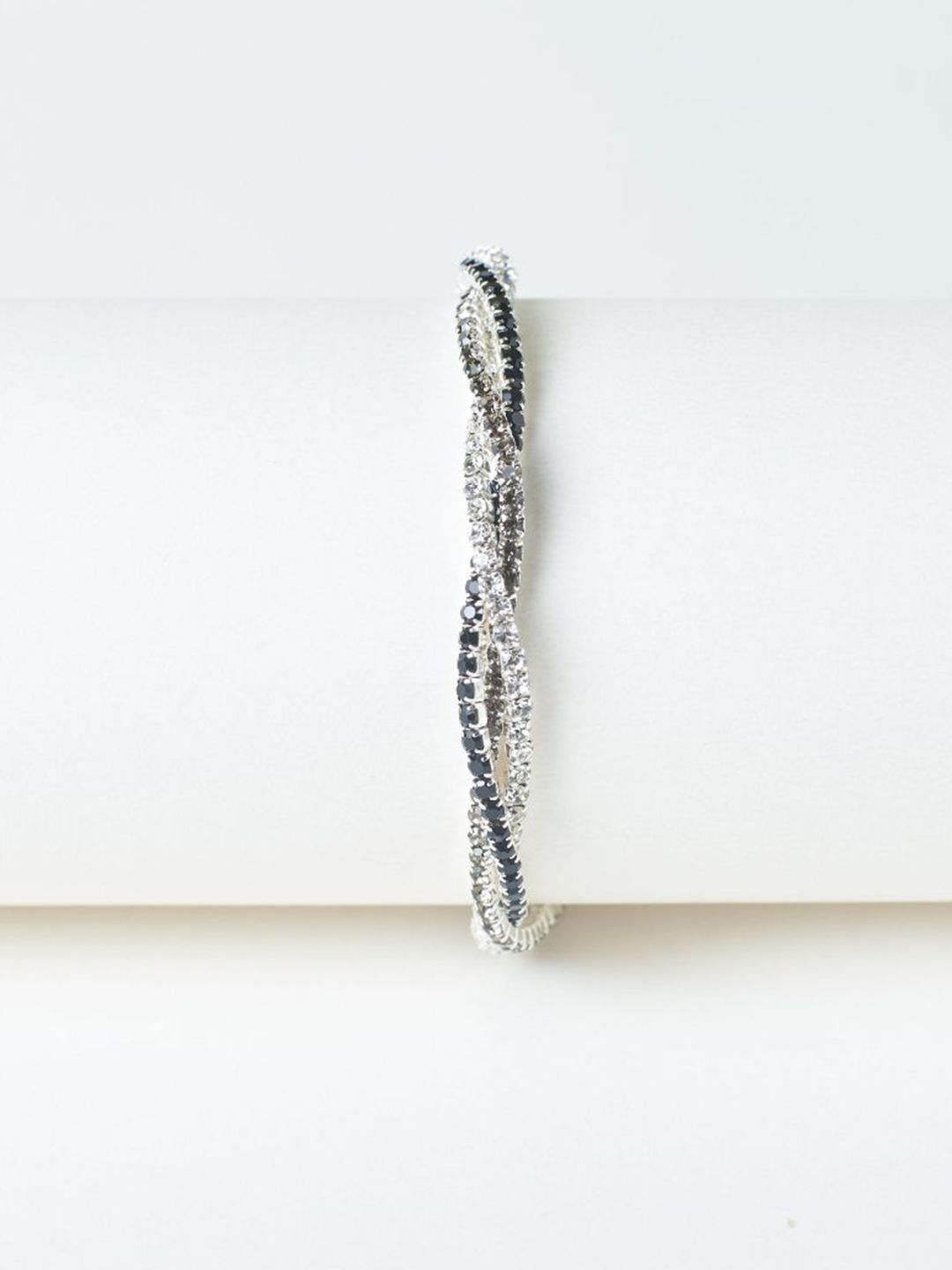 SALTY Pack of 2 Women Luxe Elegance Stretchable Band