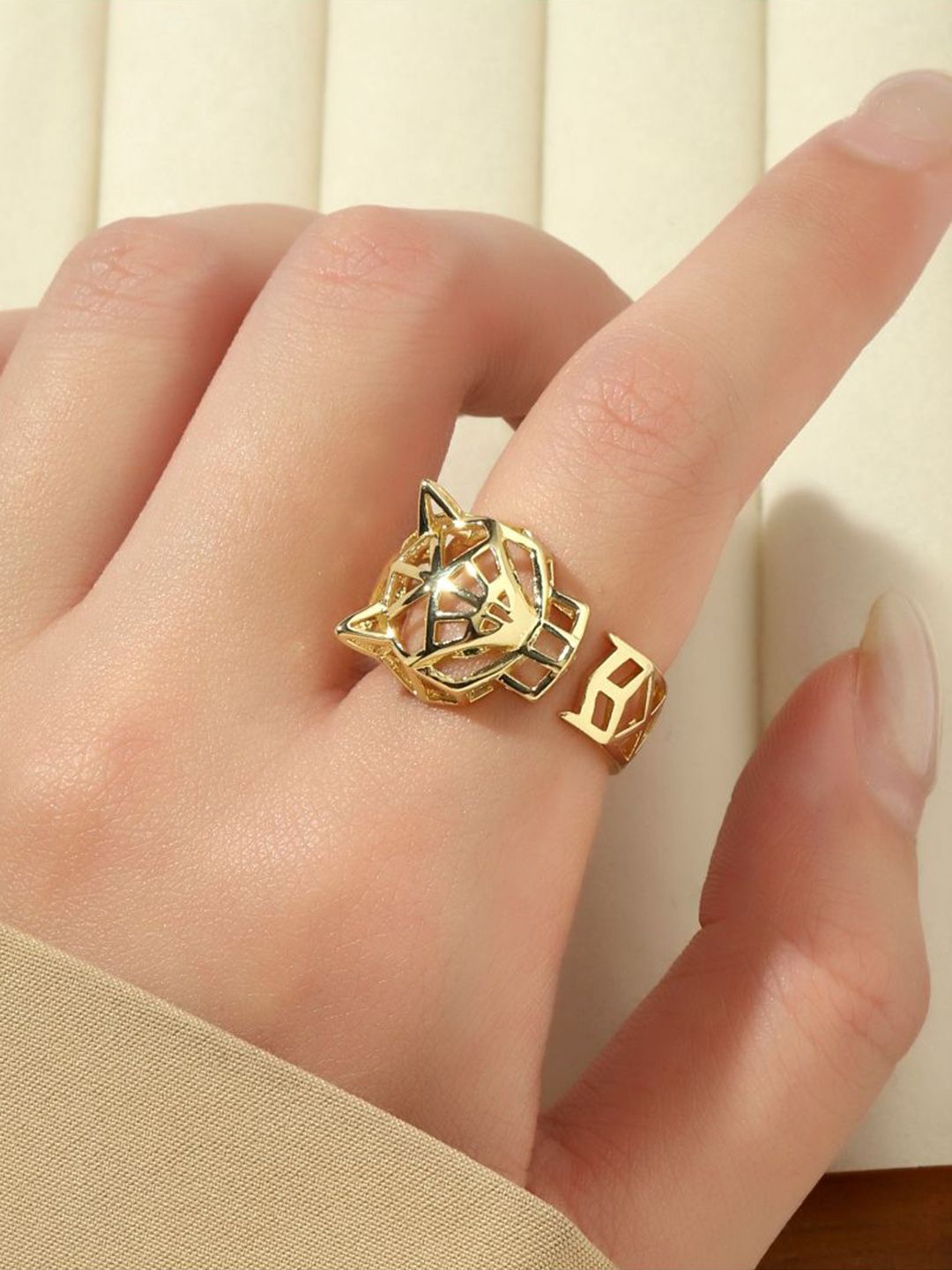 SALTY Stone-Studded Adjustable Finger Ring